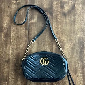 Gucci Marmont Small Shoulder Camera Bag- Authentic